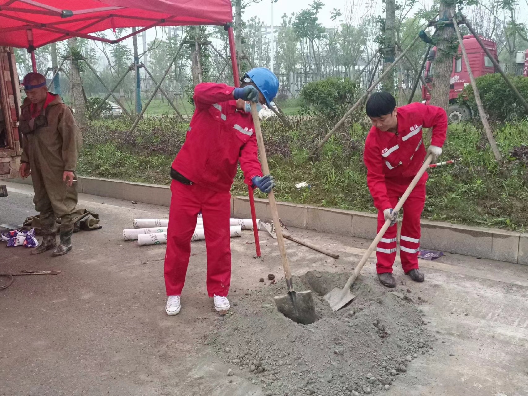 文圣管道疏通哪家好】及时进行市政管道清淤